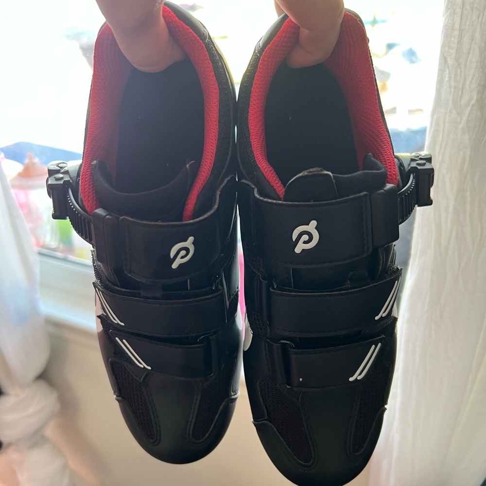 Black Cycling Shoes with Red Interior